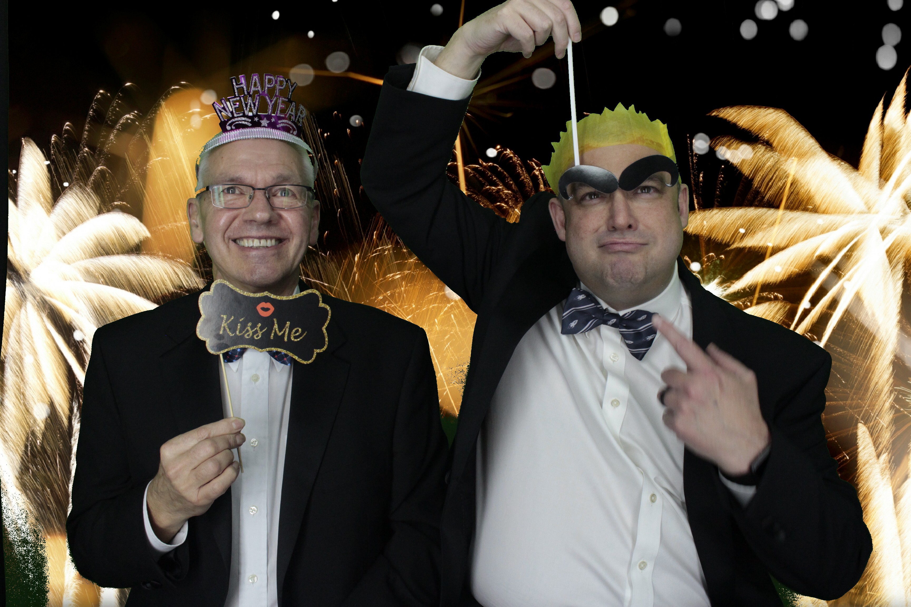 NYE Party | View more photos from the event at gallery.myphotoboothexperience.co.uk/u/MyPhotoBoothExperienceLtd/NYE-Party